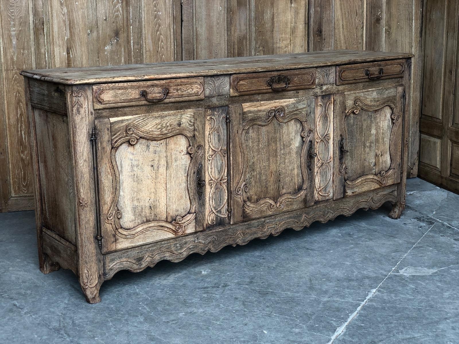 French rustic buffet 